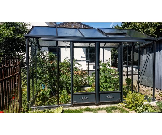 Serre Luxia, aluminium, structure avec différentes couleurs, 2.36 x 3.80 m, 9.00m²