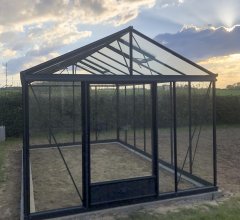 Serre Luxia, aluminium, structure avec différentes couleurs, 3.09 x 5.30 m, 16.40 m²